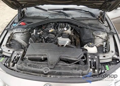 2017 BMW 320I z USA, uszkodzony, nr VIN WBA8E1G39HNU18210